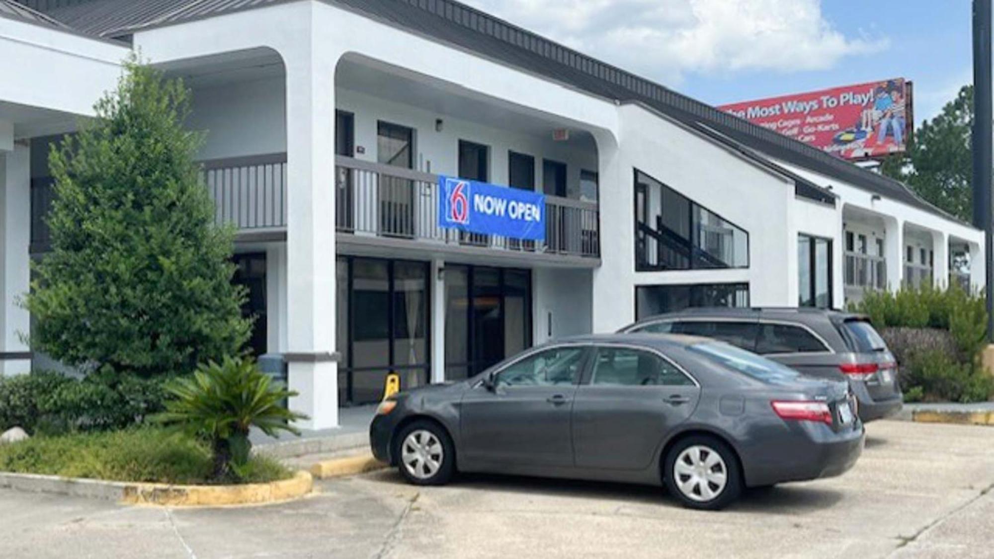 Motel 6 Baton Rouge East, La I12 Екстериор снимка